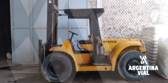Autoelevador HYSTER (ID484)