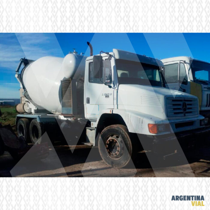 Camión con mixer MB 2318 (ID603) - Imagen 3